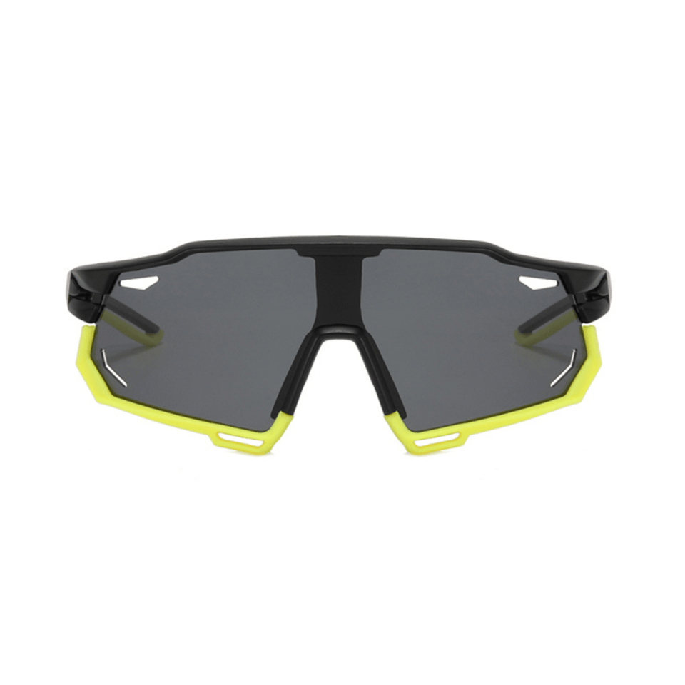 Óculos de sol Challenge modelo ciclismo em ângulo frontal na cor amarelo, disponível em: ethosloja.com.br