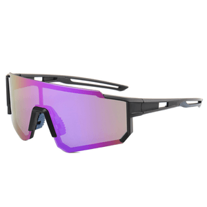 Óculos de sol Expedition modelo ciclismo em ângulo lateral na cor preto com roxo, disponível em: ethosloja.com.br