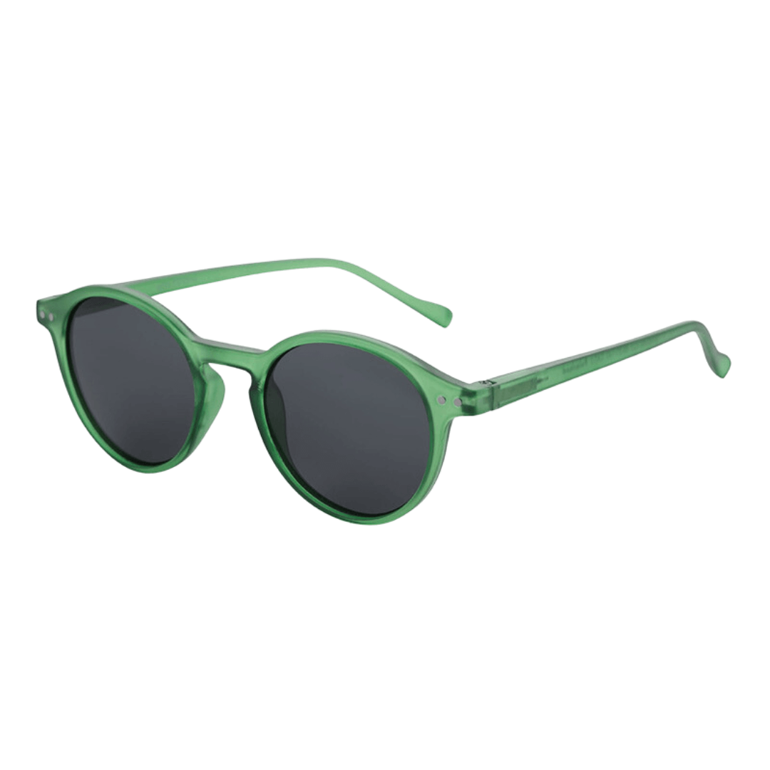 Óculos de sol Horizon modelo dia a dia em ângulo lateral na cor verde, disponível em: ethosloja.com.br